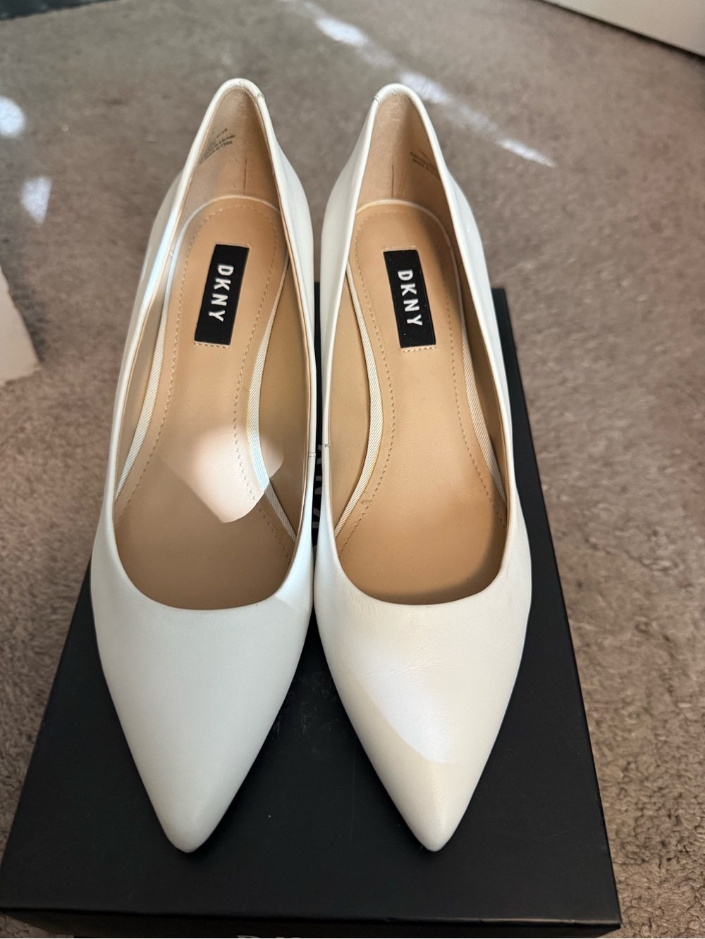 DKNY White Pointed Toe Leatherette Pumps
